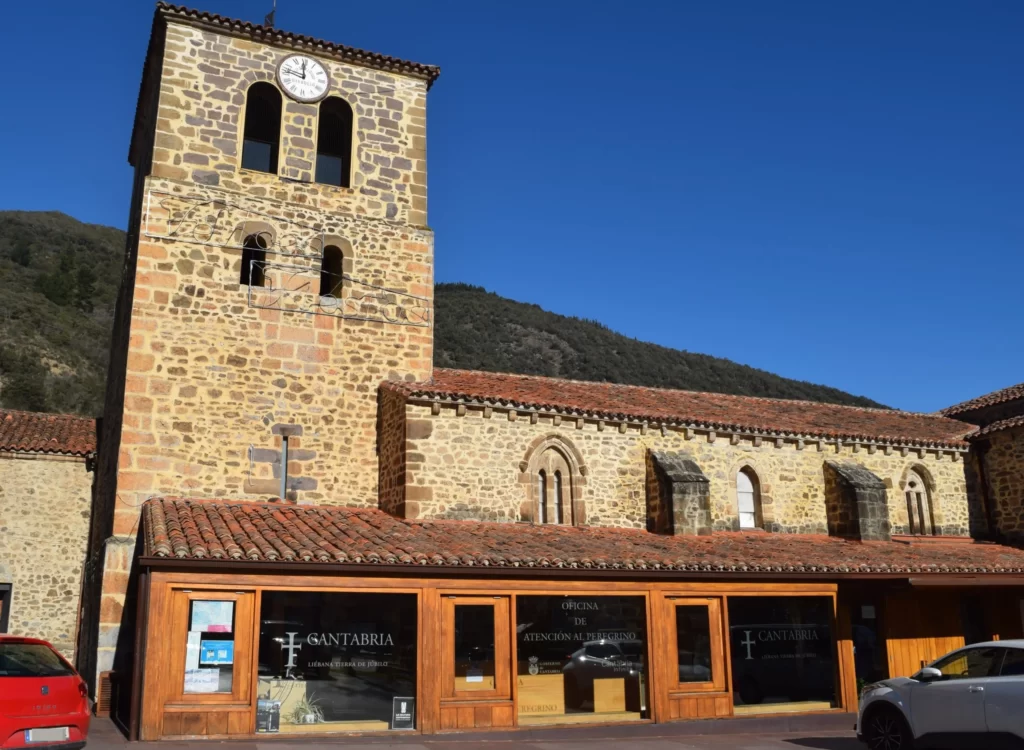 La Iglesia de San Vicente. ¡Visítanos y conoce un pedacito de Cantabria!